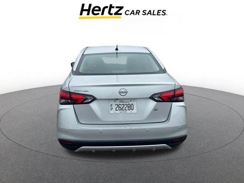 2024 Nissan Versa 1.6 S