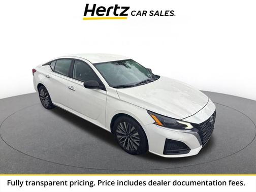 Glacier White 2025 Nissan Altima SV FWD