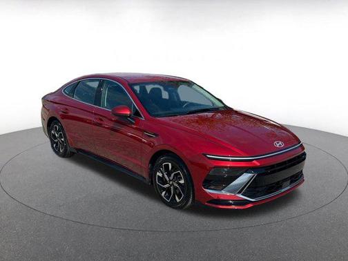 Ultimate red 2025 Hyundai SONATA SEL