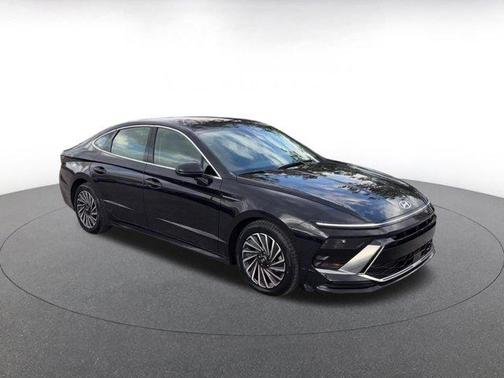 Carbon Blue 2025 Hyundai SONATA Hybrid SE