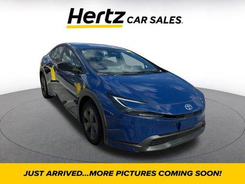 2024 Toyota Prius LE