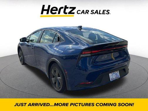 2024 Toyota Prius LE