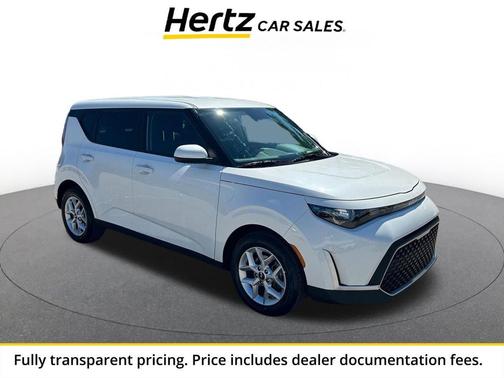 Snow White Pearl 2025 Kia Soul LX