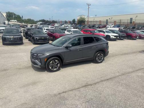 Ecotronic Gray 2026 Hyundai TUCSON SEL