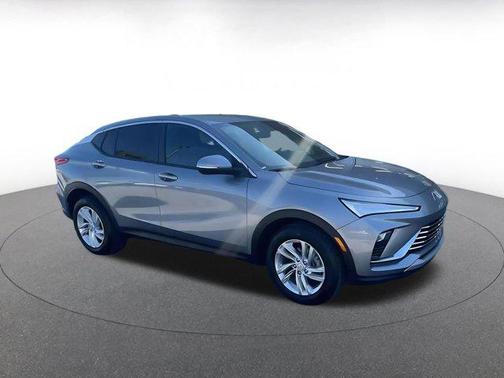 Moonstone Gray Metallic 2025 Buick Envista Preferred FWD