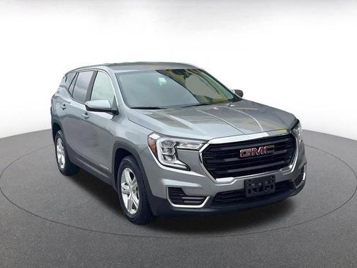 Sterling Metallic 2024 GMC Terrain SLE