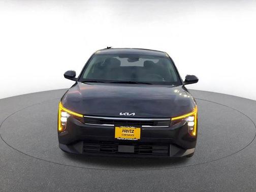 Interstellar Gray 2025 Kia K4 LXS