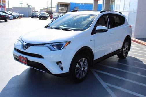 2018 Toyota RAV4 Hybrid XLE
