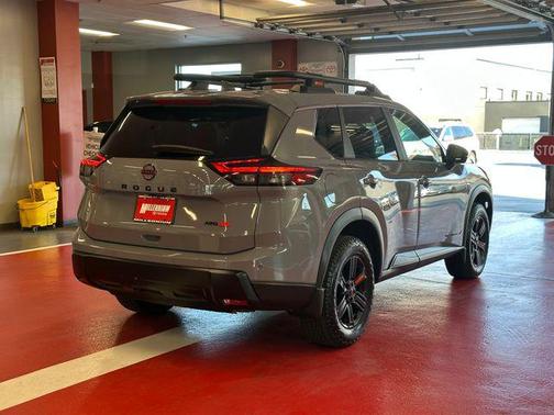 Boulder Gray Pearl 2025 Nissan Rogue Rock Creek