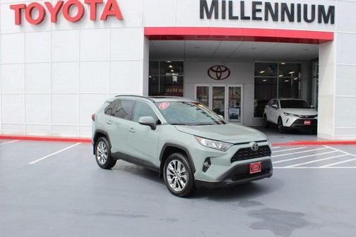 2021 Toyota RAV4 XLE Premium