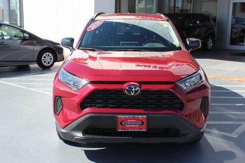 2020 Toyota RAV4 LE