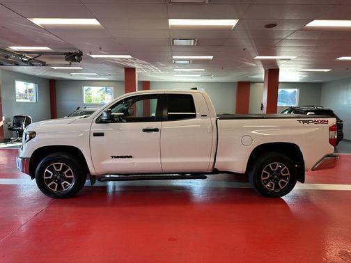 Super White 2021 Toyota Tundra SR5