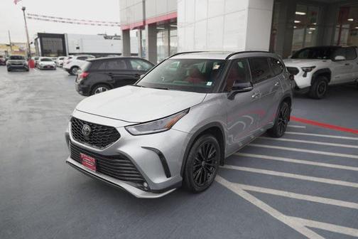 2023 Toyota Highlander XSE