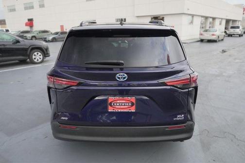 2021 Toyota Sienna XLE 7 Passenger