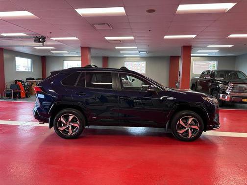 Blueprint 2024 Toyota RAV4 Prime SE