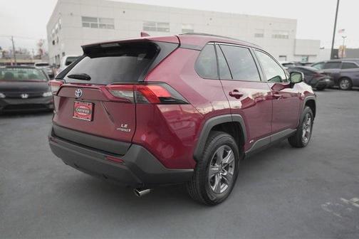 2022 Toyota RAV4 Hybrid LE
