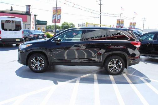 2019 Toyota Highlander LE Plus
