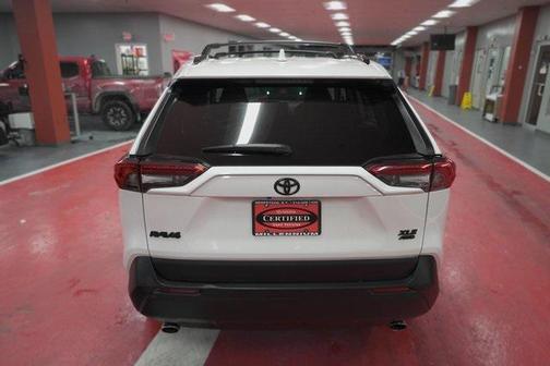 2020 Toyota RAV4 XLE Premium