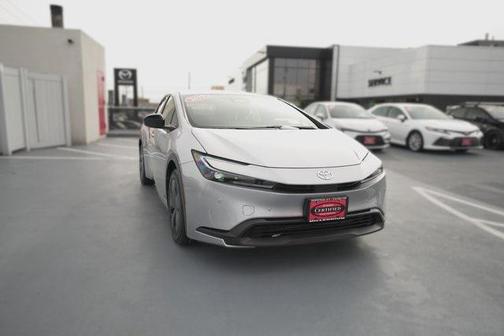 2025 Toyota Prius LE