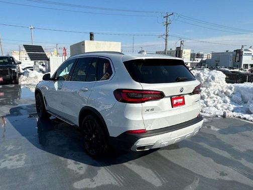 2023 BMW X5 xDrive40i