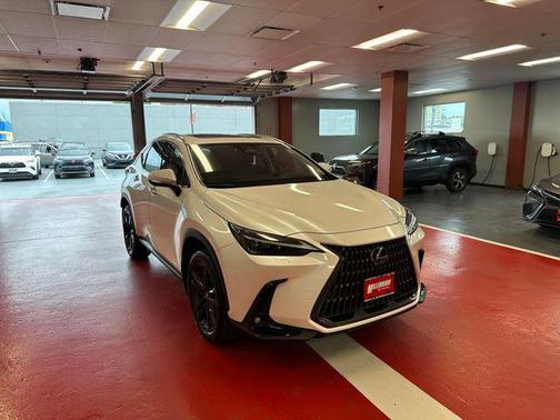 Eminent White Pearl 2024 Lexus NX 450h+ Luxury