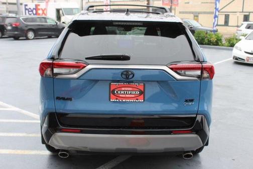 2025 Toyota RAV4 Hybrid SE