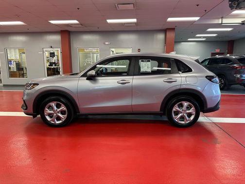 Modern Steel Metallic 2023 Honda HR-V LX