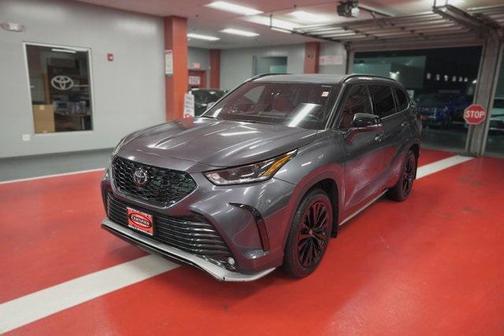 2024 Toyota Highlander XSE