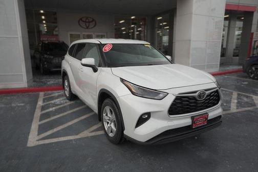 2023 Toyota Highlander LE