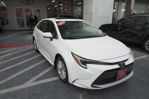 2025 Toyota Corolla Hybrid XLE