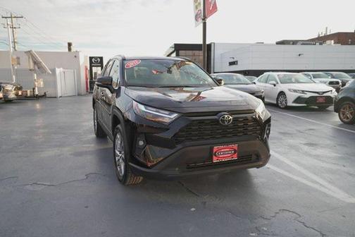 2022 Toyota RAV4 XLE Premium