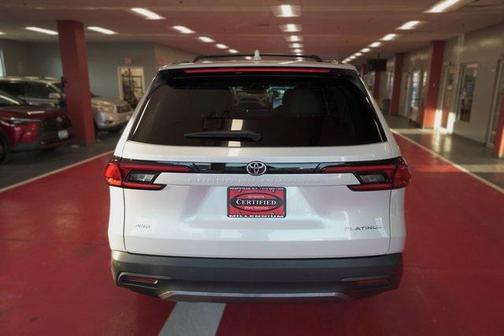 2025 Toyota Grand Highlander Platinum