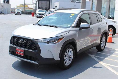 2022 Toyota Corolla Cross LE