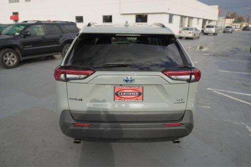 2022 Toyota RAV4 Hybrid XLE Premium