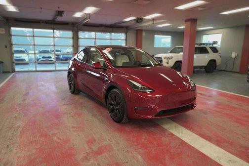 2025 Tesla Model Y Long Range Dual Motor All-Wheel Drive