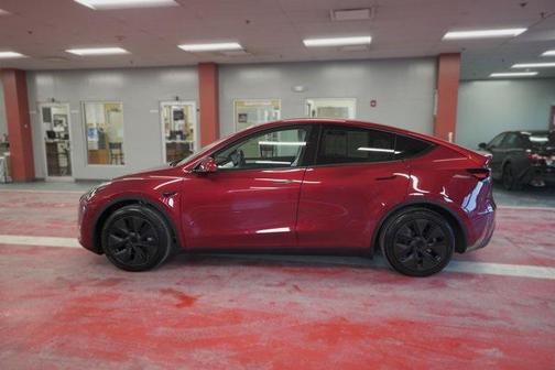 2025 Tesla Model Y Long Range Dual Motor All-Wheel Drive