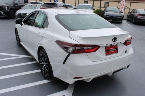 2023 Toyota Camry SE