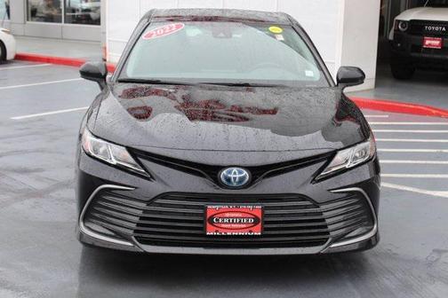 2022 Toyota Camry LE