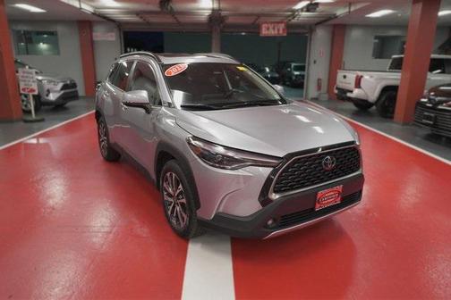 2023 Toyota Corolla Cross XLE