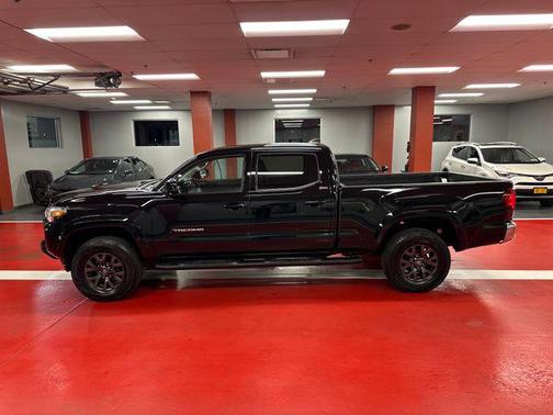 Black 2023 Toyota Tacoma SR5