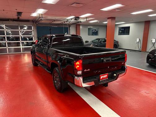 Black 2023 Toyota Tacoma SR5