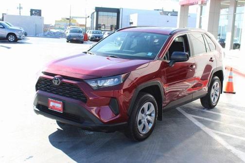 2021 Toyota RAV4 LE