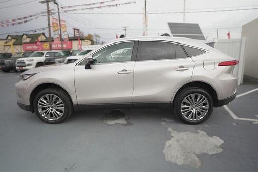 2024 Toyota Venza XLE