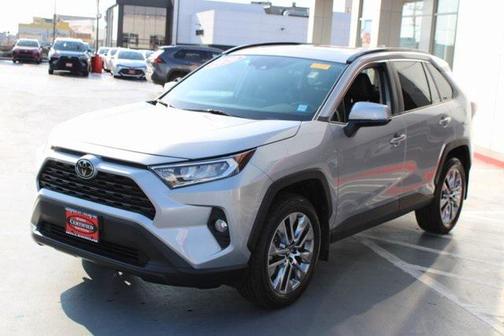 Silver Sky Metallic 2020 Toyota RAV4 XLE Premium