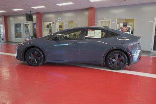 2024 Toyota Prius Prime SE