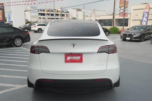 2024 Tesla Model Y Long Range Dual Motor All-Wheel Drive