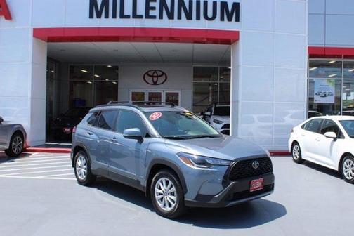 2022 Toyota Corolla Cross LE