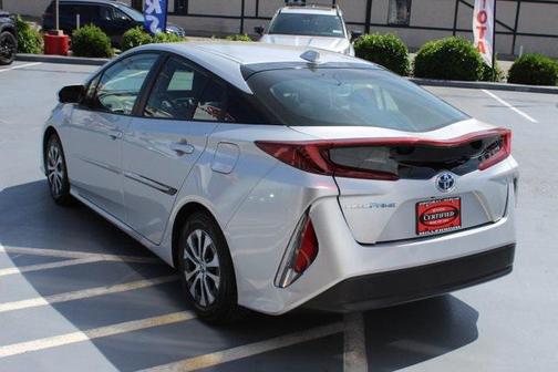 2022 Toyota Prius Prime LE