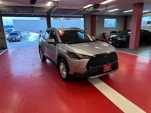 2023 Toyota Corolla Cross LE
