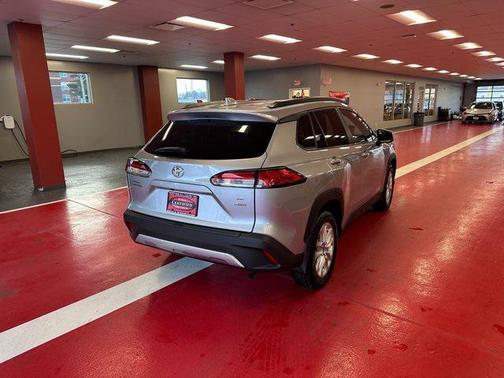2023 Toyota Corolla Cross LE